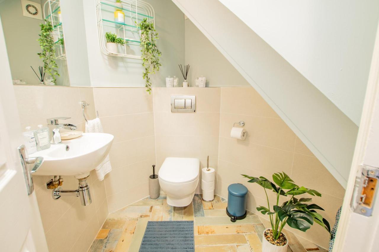 Cosy Retreat In The City Centre Galway Eksteriør billede