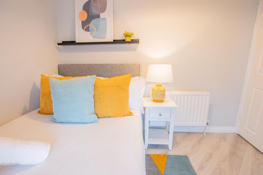 Cosy Retreat In The City Centre Galway Eksteriør billede